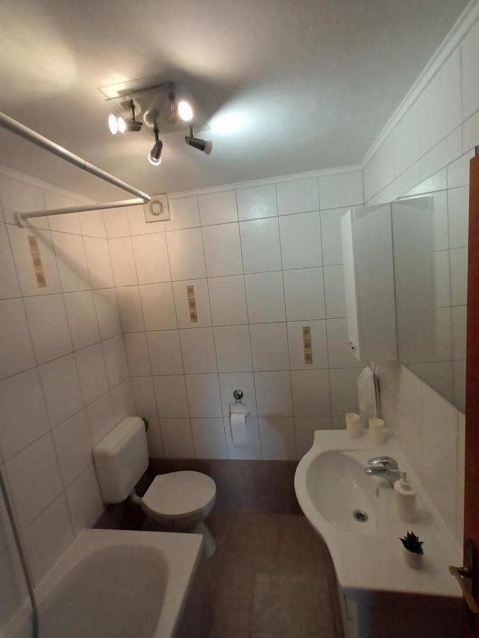 Guesthouse Marija Potpićan Buitenkant foto