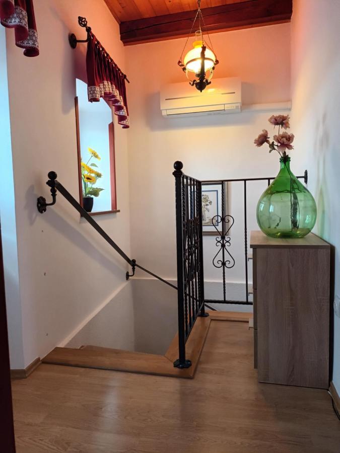 Guesthouse Marija Potpićan Buitenkant foto