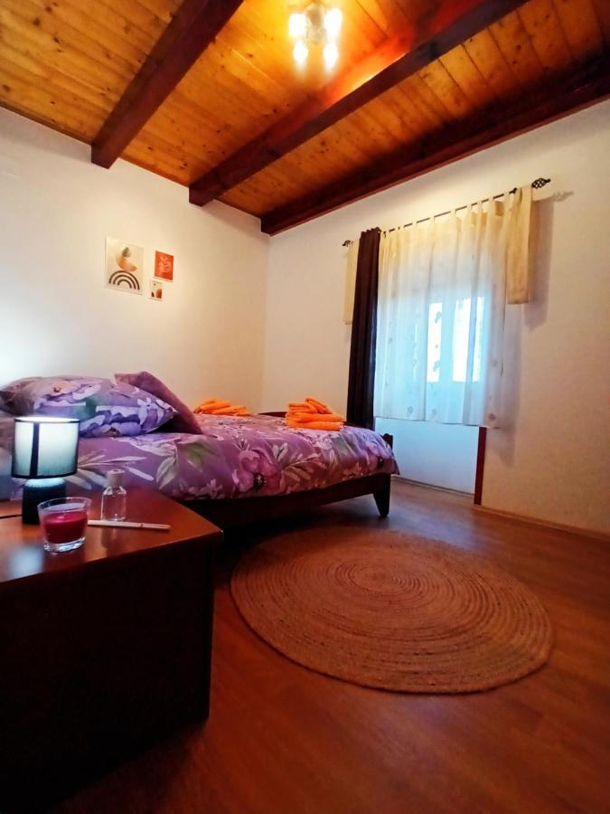 Guesthouse Marija Potpićan Buitenkant foto